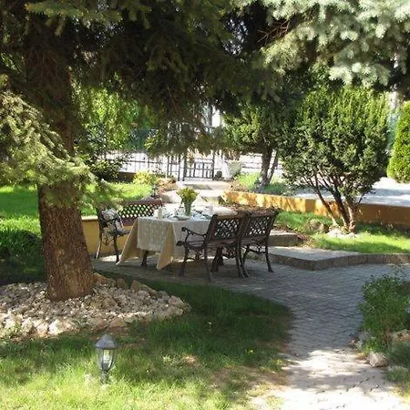 Hotel Zamok U Grofa Nitra