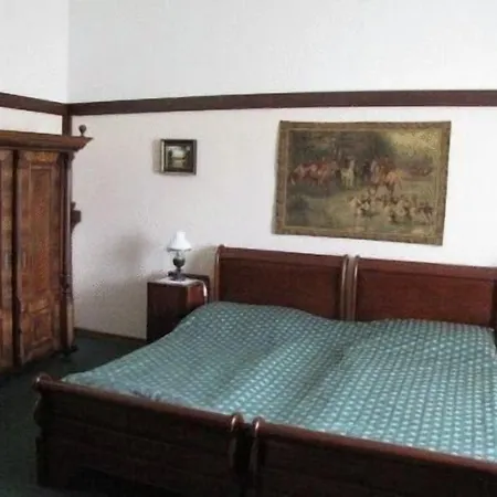 Zamok U Grofa 4* Nitra