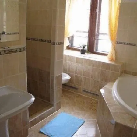 Zamok U Grofa 4* 니트라